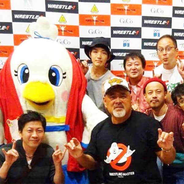 写真:高山善廣選手募金