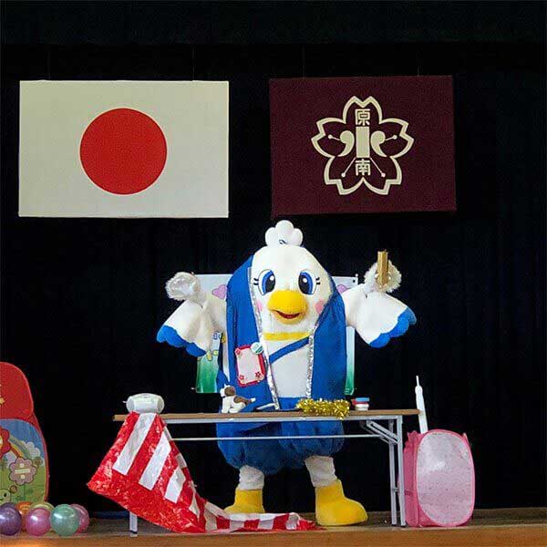 写真:原南小学校でのイベントの様子