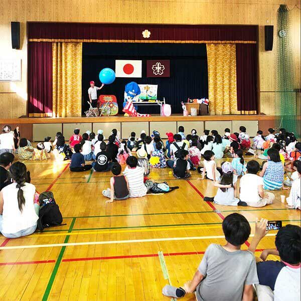 写真:原南小学校、ふれあい夏祭りイベントの様子